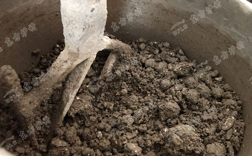 澆注料廠家告訴你，這三點(diǎn)可以提升耐火澆注料的抗熱震性能！