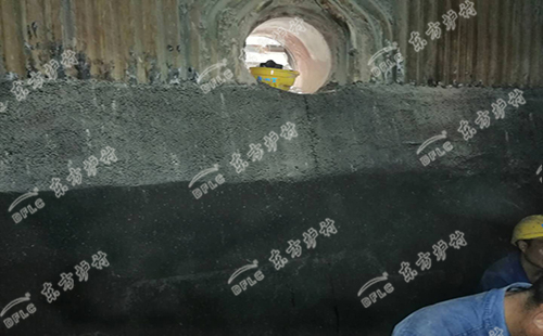 高鋁澆注料如何施工？加水量注意的點(diǎn)？